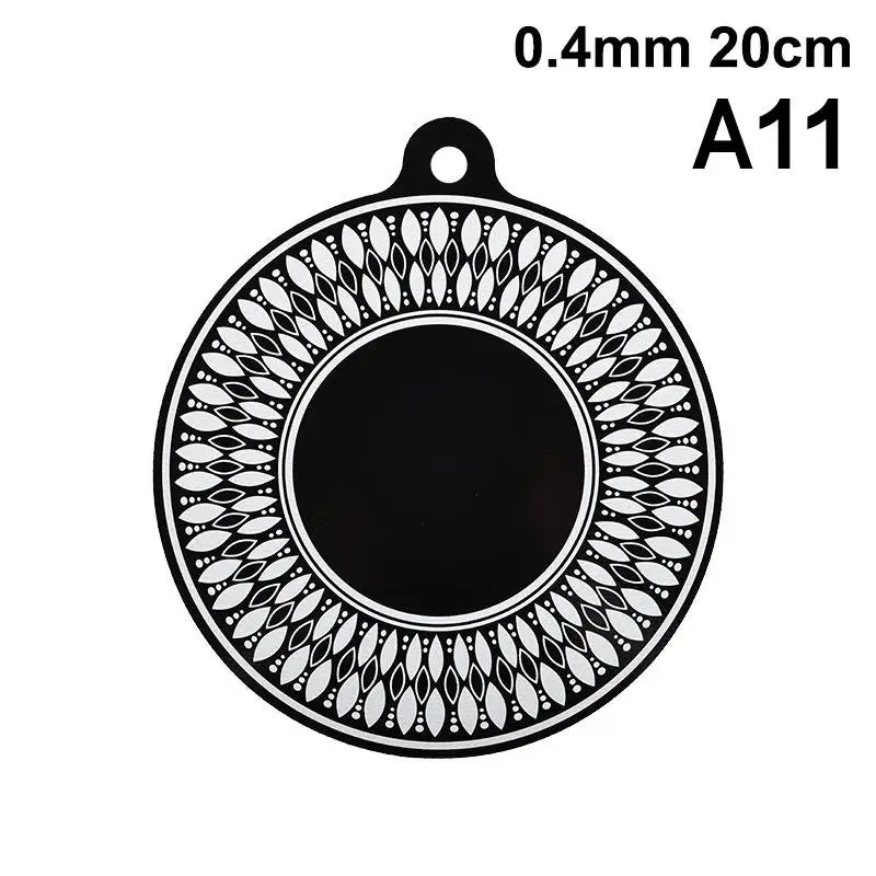 protecteur surface induction tapis anti rayures silicone blanc noir motif géométrique moderne