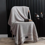 serviettes bain coton gris blanc bleu modernes élégantes absorption durable machine toilette simple