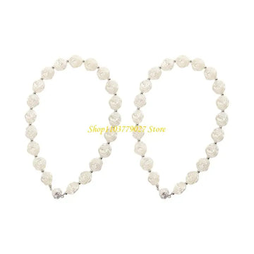 collier classique blanc fleurs aimants dorés accessoire bijou femme élégant fleuri sans trous