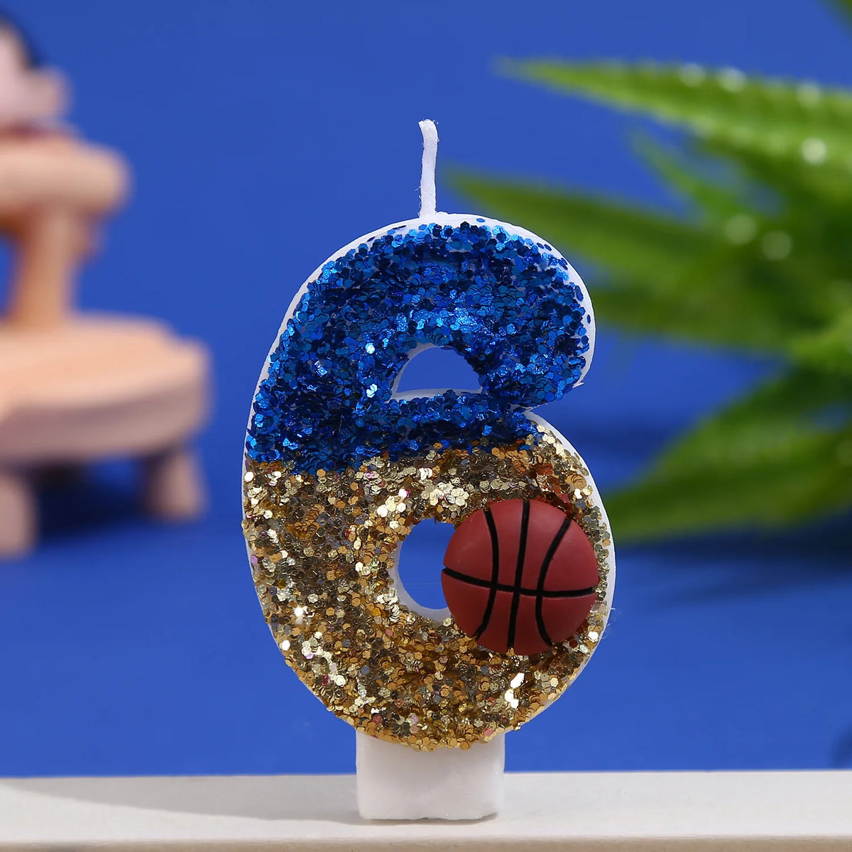 bougies anniversaire forme chiffres bleu paillette doré rouge basket blanc paillettes motifs sportifs clips