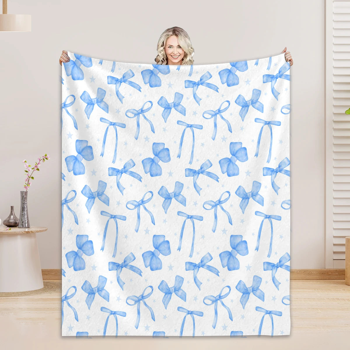 couverture sieste douce microfibre bleue blanche motif rayures points femme