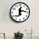 horloge murale moderne cadre noir fond blanc motif homme costume