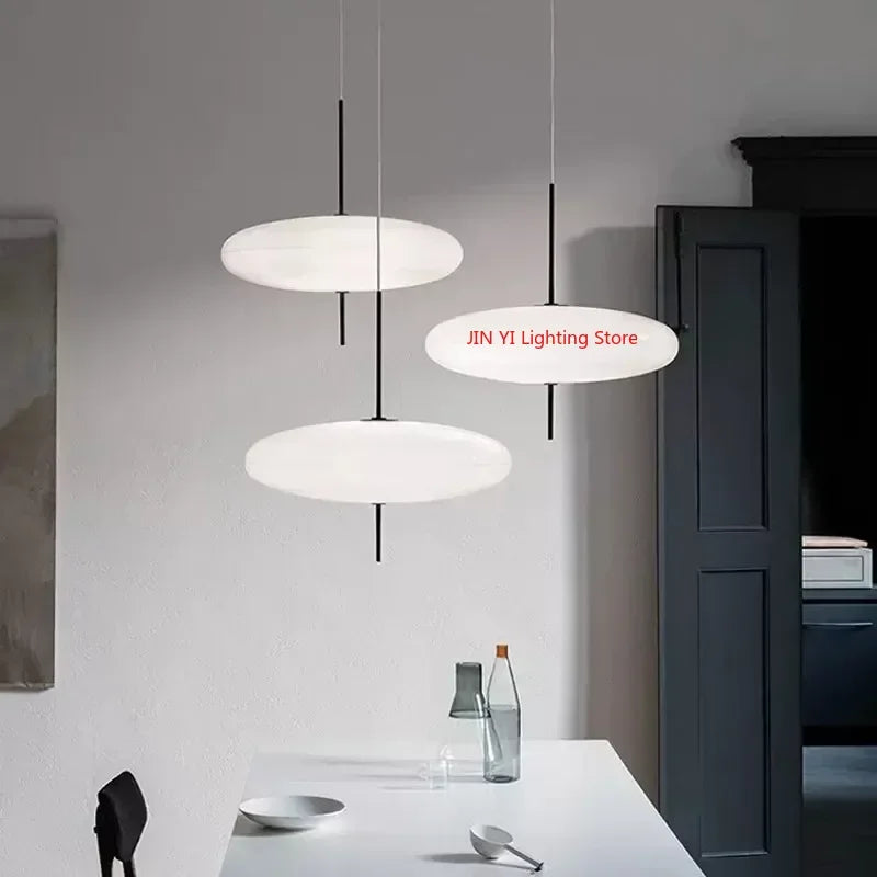 suspension lumineuse moderne minimaliste noir blanc câble rond plat mat