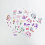 sticker adhésif dessin animé fleurs papillons coeurs maison insectes rose violet vert blanc
