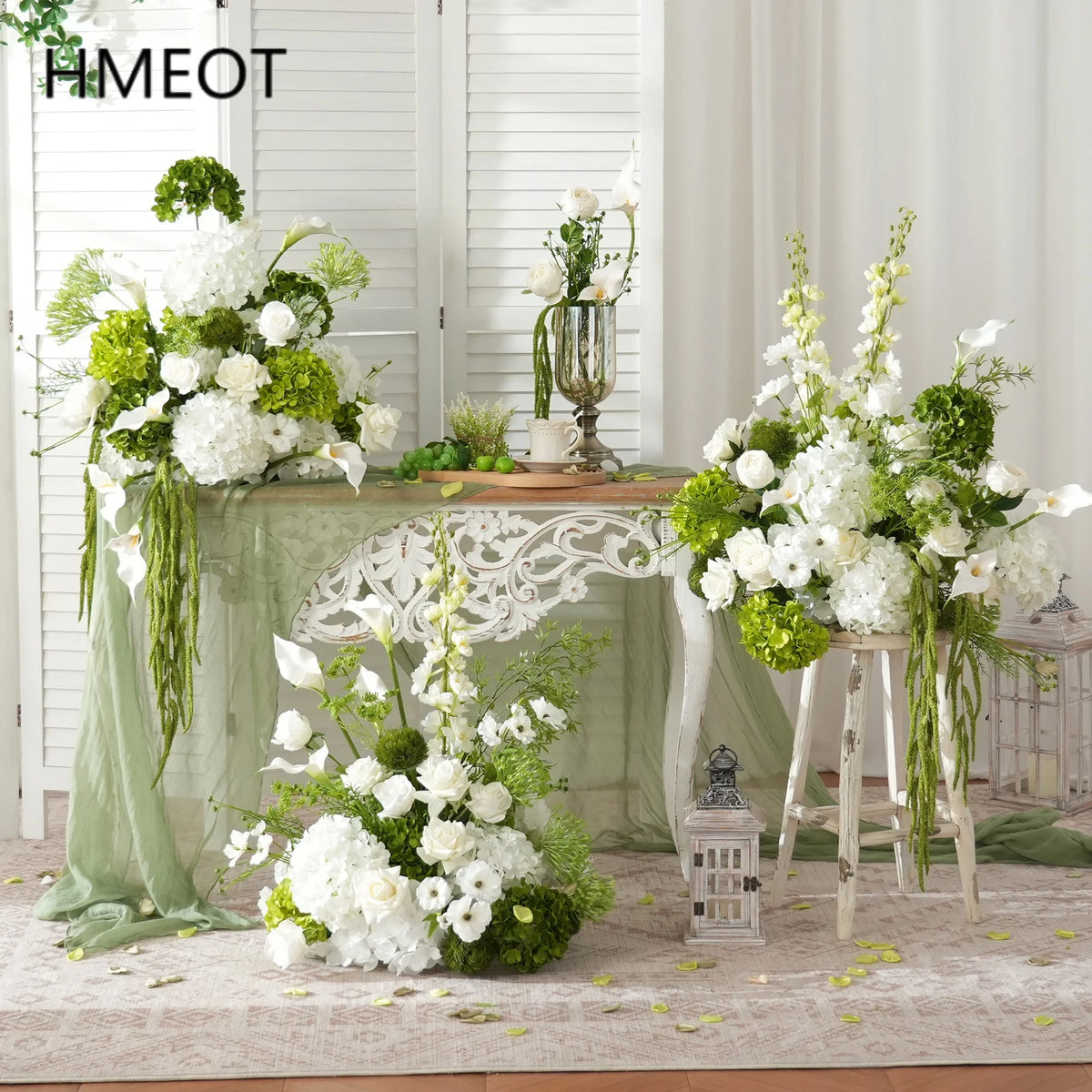 Décoration florale arché vert blanc mariage romantique extérieur classique artificielle feuillets suspension table événement