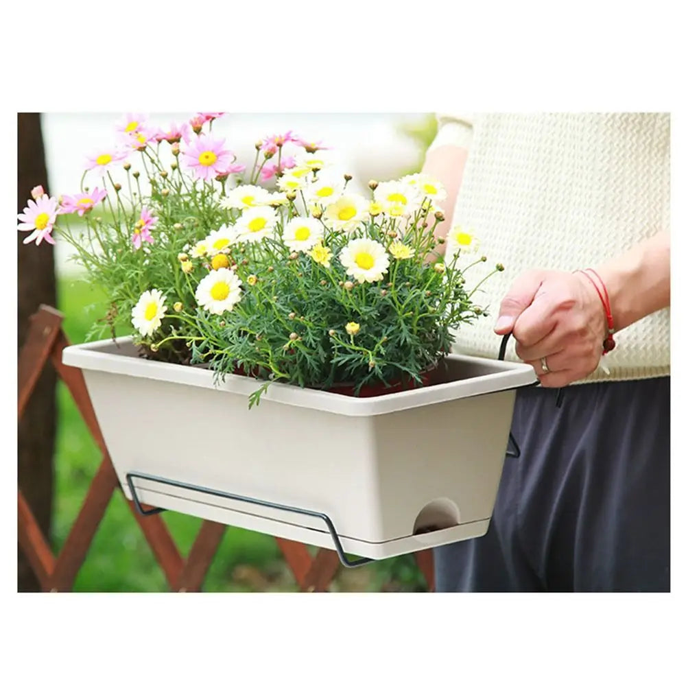 bacs fleurs modernes beige noir résine opaques drainage ventilation bacs intérieurs