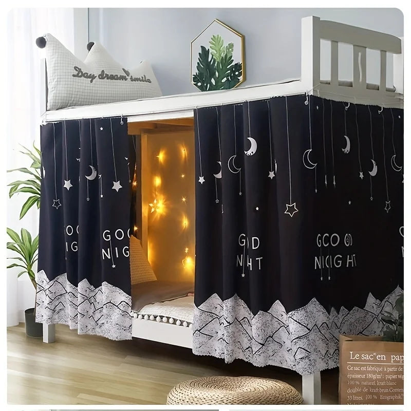 rideau lit enfant motif lune étoile nuit tringle noir blanc opacité totale