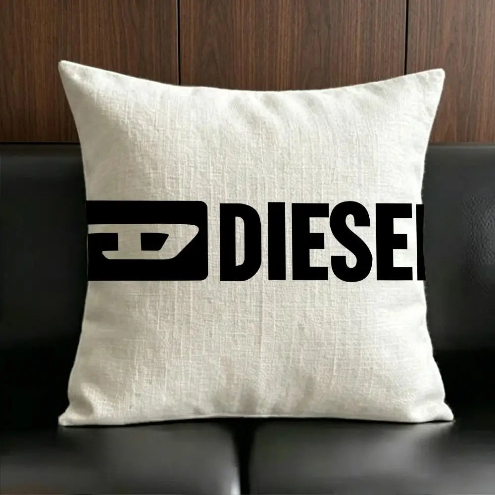 housse coussin blanche peluche courte logo noir canapé salon décoration intérieure moderne coton