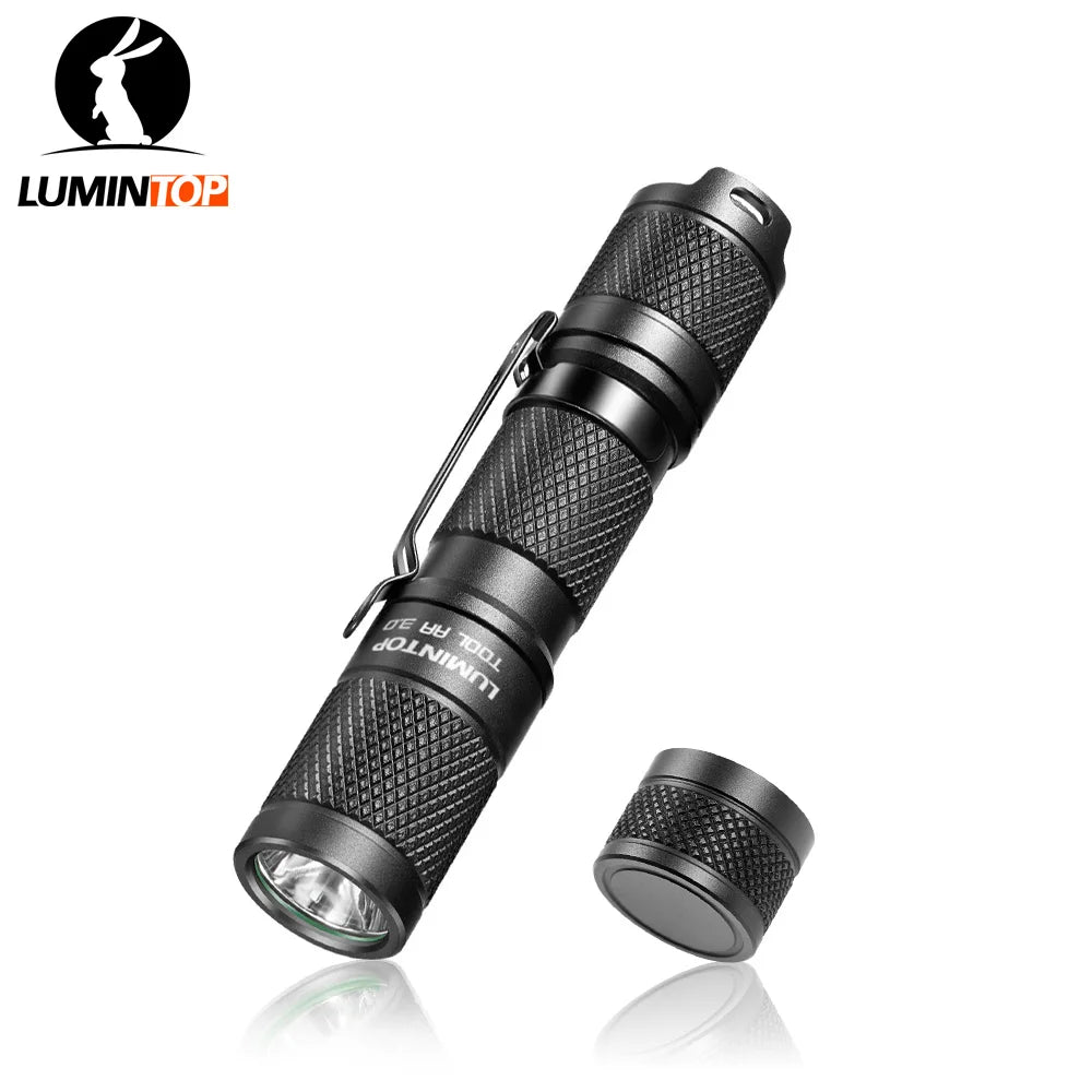 lampe torche led noire texturée moderne clip 900 lumens batterie aaa modes chargeur multifonctionnel