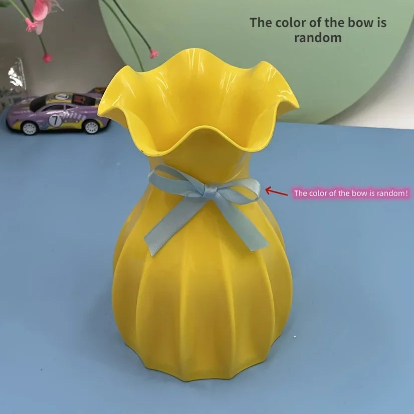 vase moderne plissé vert clair rose jaune rouge blanc plastique ruban satin fixations incluses
