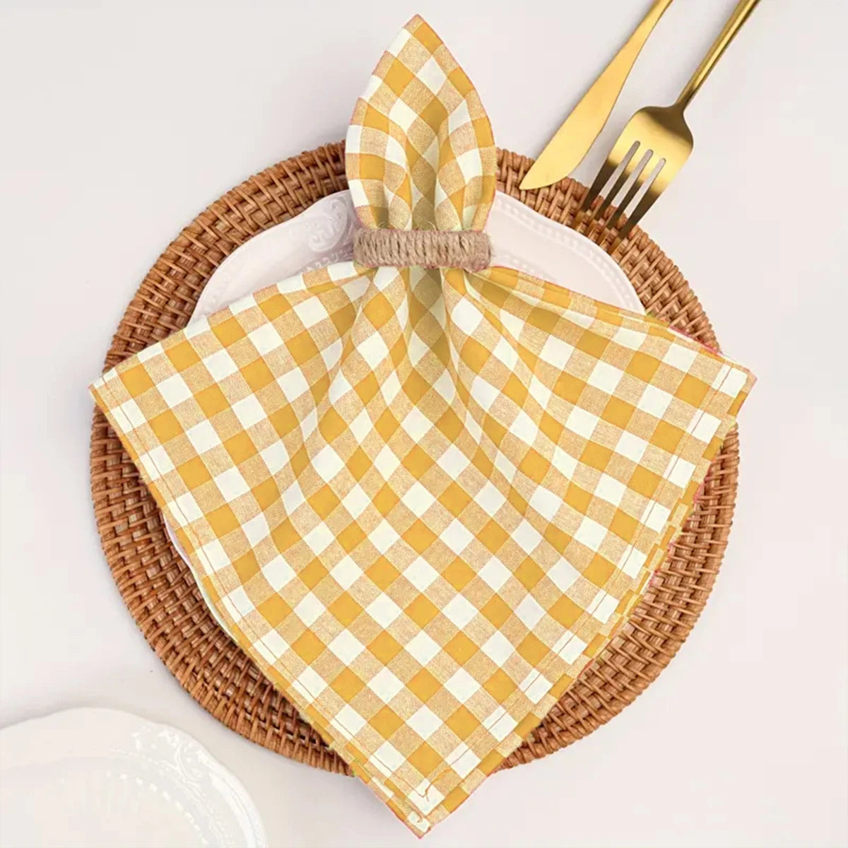serviettes table jaune blanc carreaux classiques opaques ruban maison restaurant pack six