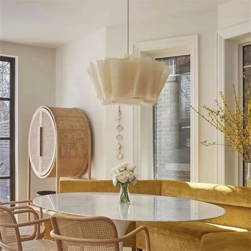 Suspension lumineuse moderne tissu beige clair rayé pliable salon chambre d'hôtel trois lumières