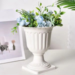 vases decoratifs fleurs artificielles classique blanc motifs sculptes différentes tailles