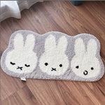 tapis sol antidérapant mignon motif lapins floral gris blanc bleu rouge rose vert