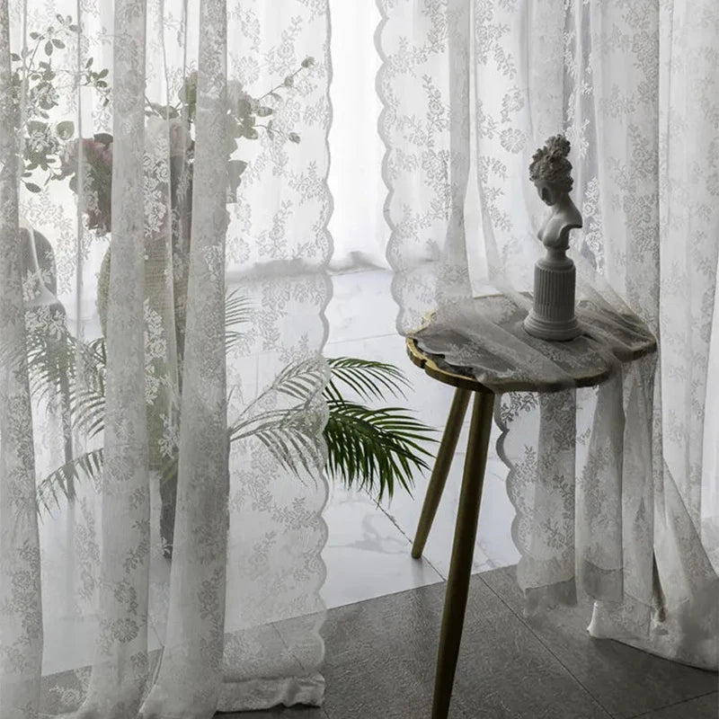 rideau tulle dentelle blanche romantique vintage shabby chic fenêtre chambre salon