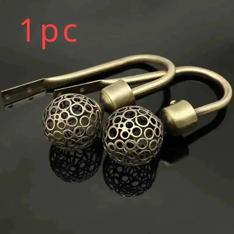 boucle rideau métal bronze argenté doré cuivre moderne élégante perforée sphérique