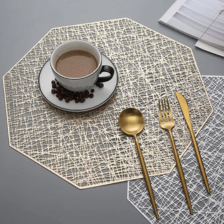 Set de sets de table en PVC ajourés dorés pour décoration intérieure élégante - 6/4 pièces