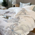 Housse de couette brodée papillons vue de dessus