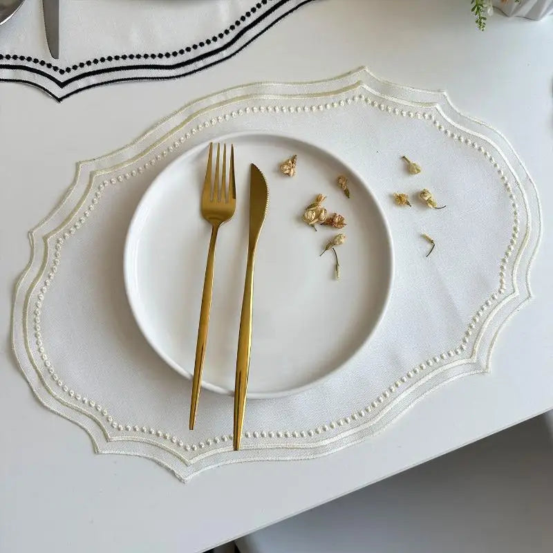 nappes set table brodées coton couleur blanc beige bleu marron rustique vintage bohème