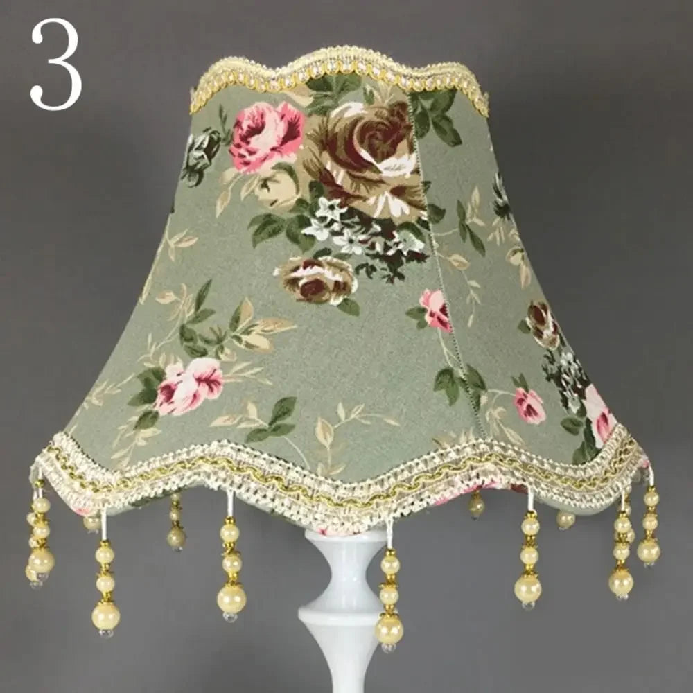 abat jour table vintage floral beige vert blanc motif texturé semi translucideFRINGESperlées