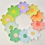 assiettes jetables fleurs dorées blanc vert jaune rose violet moderne fête enfants