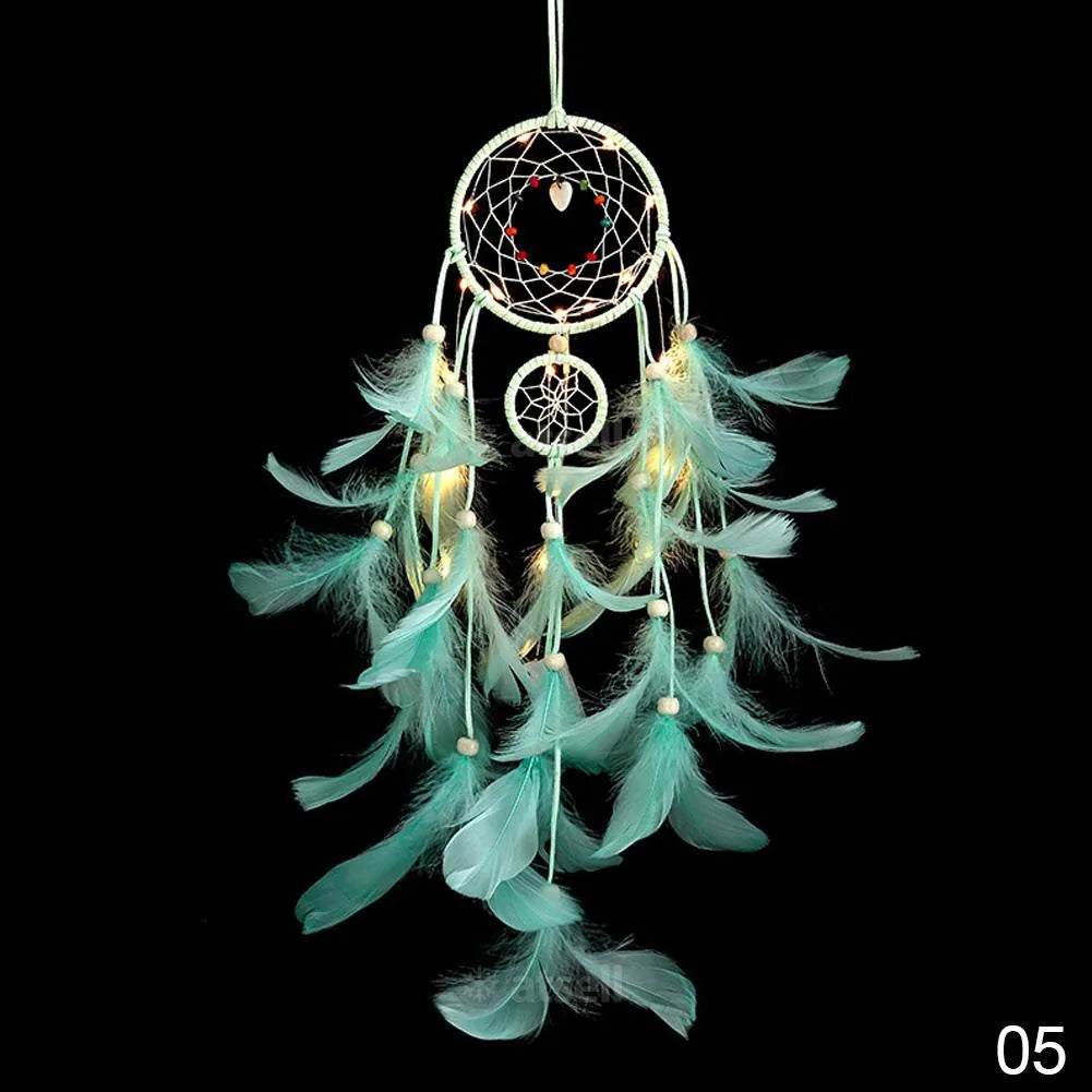 dreamcatcher bohème led plumes semi transparentes toile tissée colorées suspension
