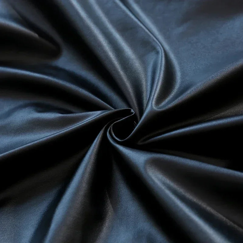 housse chaise simili cuir noir moderne imperméable élastique fauteuil salle manger