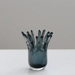 vases modernes marron bleu gris texture organique opaques arrangement table
