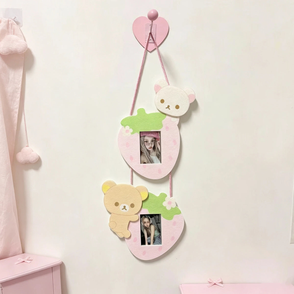 cadre photo mural rose enfantin points verts coeurs visage chat décoratif coréen