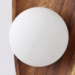 applique murale moderne minimaliste bois globe lumineux blanc anneau doré chambre salon étude