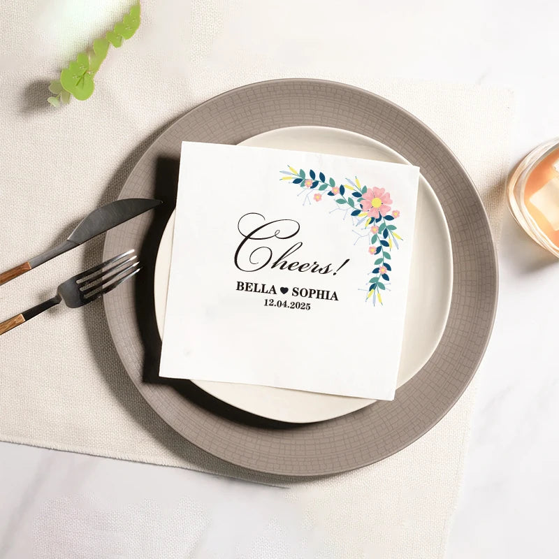 serviettes jetables blanc motif floral calligraphie dorée élégantes mariage anniversaire fêtes variées