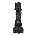 lampe torche super lumineuse rechargeable 500m distance éclairage led aluminium noir texturé pratique robuste