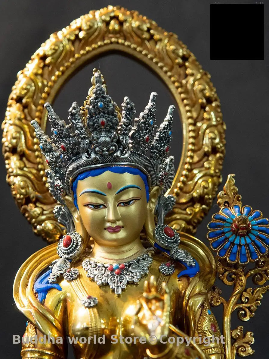 statue bouddhiste or bleu argent rouge motifs floraux complexe tibetain halo doré couronne sceptre