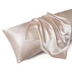 taies d'oreiller satinées anti allergiques polyester lave machine fermeture enveloppe douces peau couleur blanche