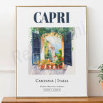 Une fenêtre ouverte sur un paysage enchanteur de Campanie, en Italie, avec des fleurs colorées et des volets bleus qui encadrent la scène.