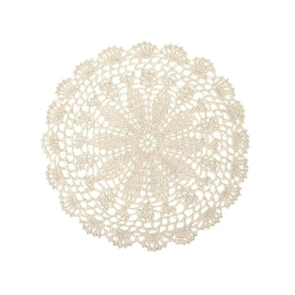 serviettes table crochet traditionnel motif floral beige clair blanc artisanal fête table manger