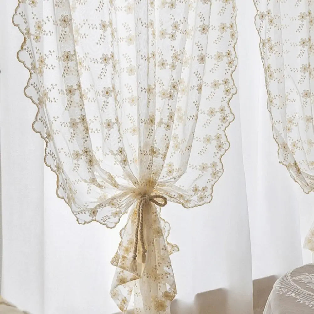 rideaux floral brodé blanc crème vintage bohème translucides chambre coucher
