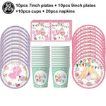 décoration fête thème pyjama suspendus toppers gâteau assiettes tasses serviettes nappe table