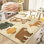 Tapis de jeu pour enfants avec des motifs d'animaux de la forêt mignons et colorés, créant un environnement de jeu amusant et sécuritaire dans une chambre d'enfant.
