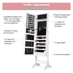 Rangement intérieur de l'armoire à bijoux avec bagues et colliers