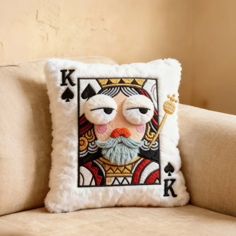coussin blanc motif roi piques texture fourrure cartoon décor maison 35cm 35cm