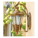 lampe murale classique verre craquelé ampoule led plaque fixation noir détails dorés chambre coucher