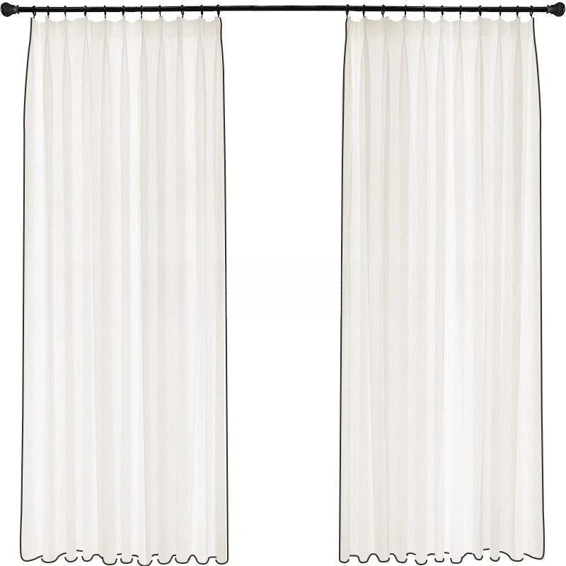 rideau moderne beige clair texture lin opacité bordure noire fenêtre maison