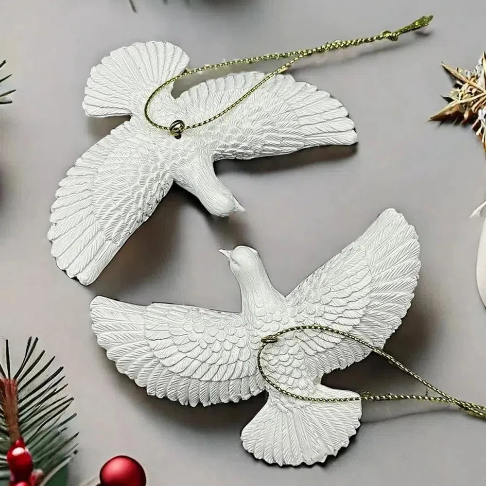 ornement oiseau céramique blanc plumes détaillées réaliste chaîne métallique suspension décoration intérieure erotique couple