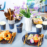 vaisselle jetable moderne assiettes bleu marine fourchette cuillère nappe dorée points festif