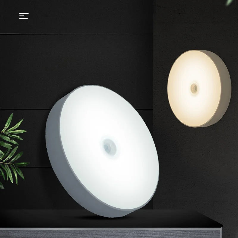 lampe nuit intelligente capteur présence led rechargeable adhésif blanc moderne veilleuse automatique urgence usb