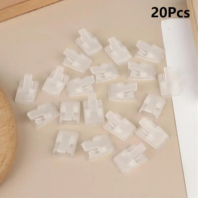supports bijoux transparents blancs noirs clips modernes minimalistes rangement affichage bagues stockage