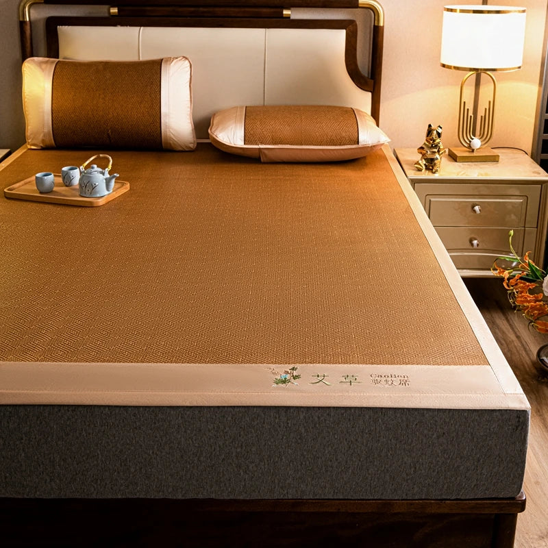 Tapis en rotin dans une chambre décorée style bohème