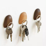 rangement porte clés mural bois naturel moderne adhésif clés métalliques pince papier pièce décorative