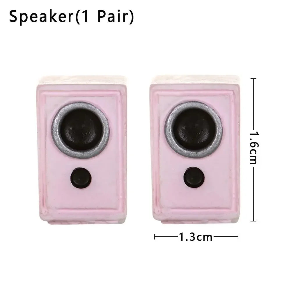 meubles miniatures poupées rose blanc modernes armoire frigo lave linge micro ondes téléviseur commode